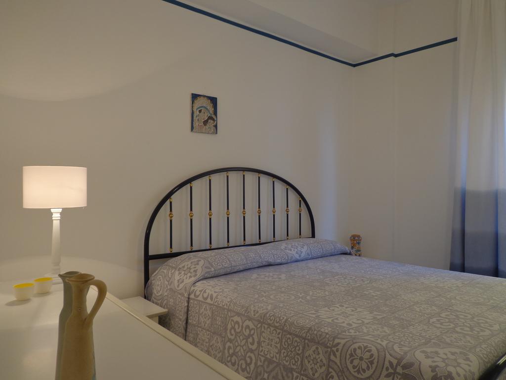 Casa D'A..Mare Apartment Giardini Naxos Exterior photo